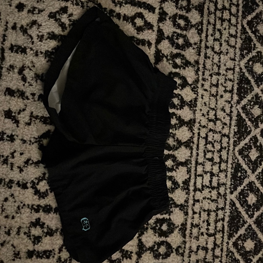 kids medium quitestorm shorts (black)